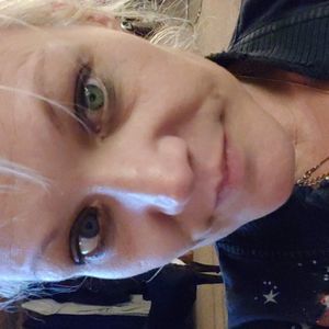 Meet your Posher, Constance